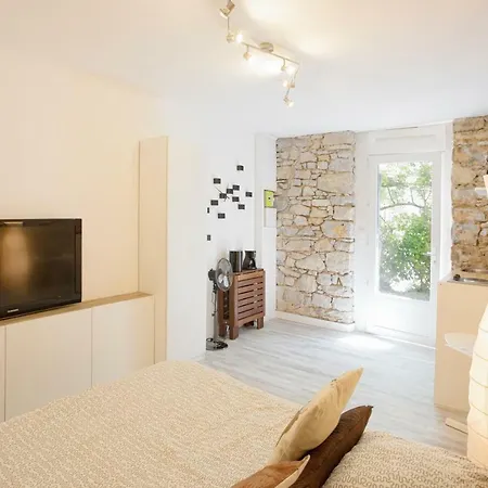 Gregbnb - Climatise - Terrasse & Parking Prive *